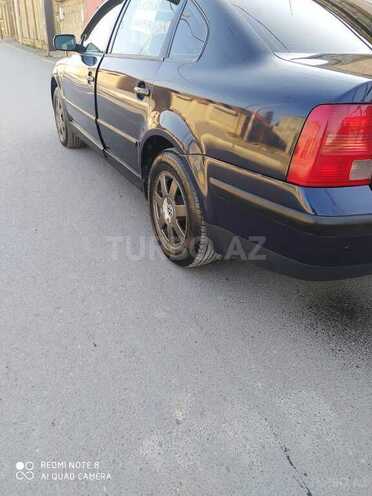 Volkswagen Passat 1998, 220,000 km - 1.8 l - Bakı