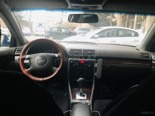 Audi A4 2002, 268,000 km - 2.4 l - Bakı