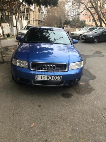 Audi A4 2002, 268,000 km - 2.4 l - Bakı