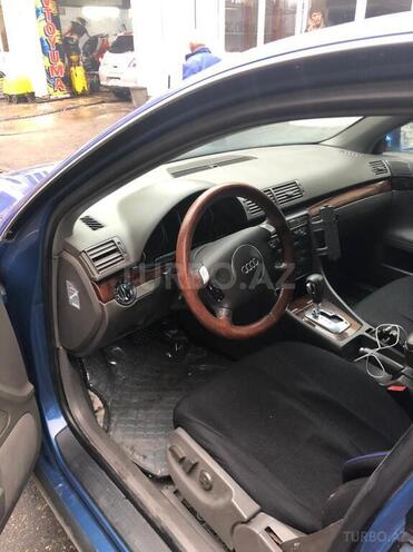 Audi A4 2002, 268,000 km - 2.4 l - Bakı