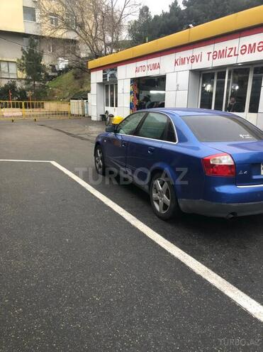 Audi A4 2002, 268,000 km - 2.4 l - Bakı