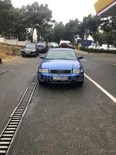 Audi A4 2002, 268,000 km - 2.4 l - Bakı