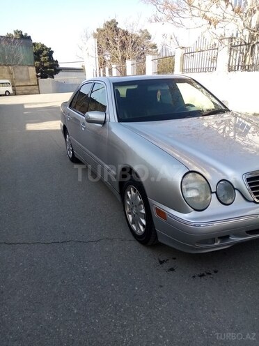 Mercedes E 320 1999, 394,200 km - 3.2 л - Bakı