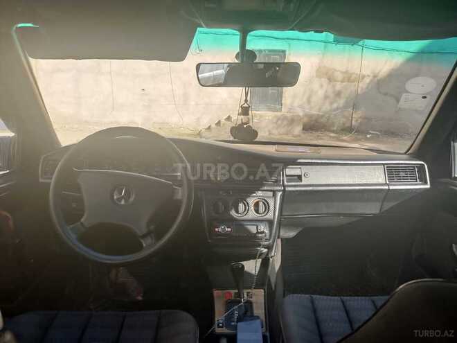 Mercedes 190 1991, 275,000 km - 1.8 l - Sumqayıt