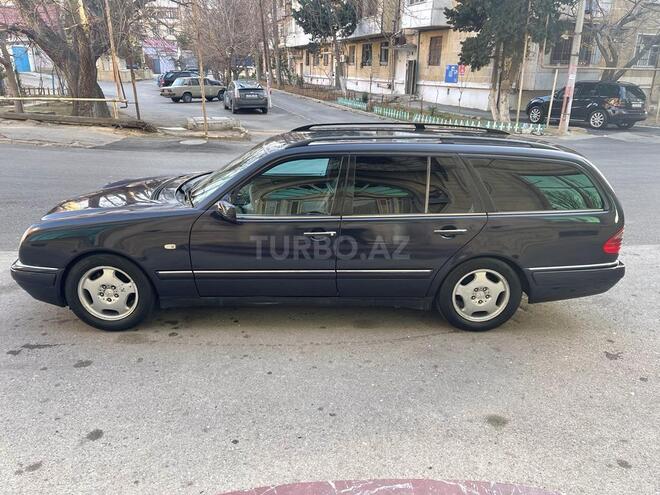 Mercedes E 240 1999, 295,886 km - 2.4 l - Bakı