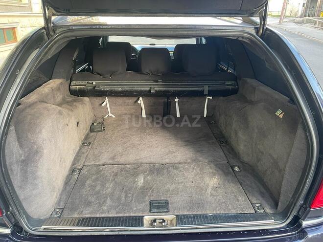 Mercedes E 240 1999, 295,886 km - 2.4 l - Bakı