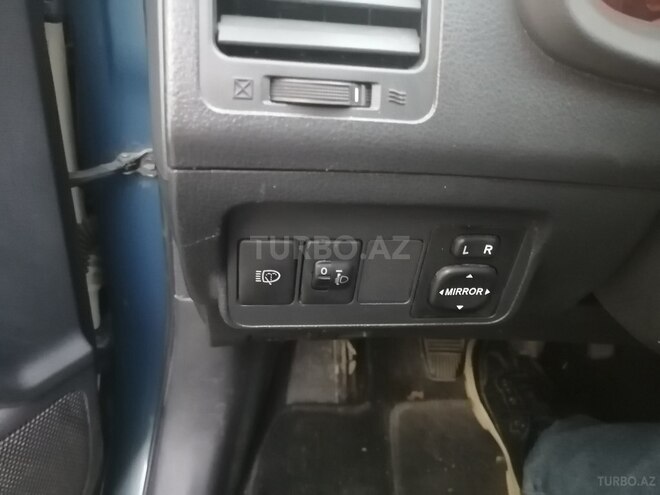 Toyota Corolla 2007, 225,346 km - 1.4 л - Bakı