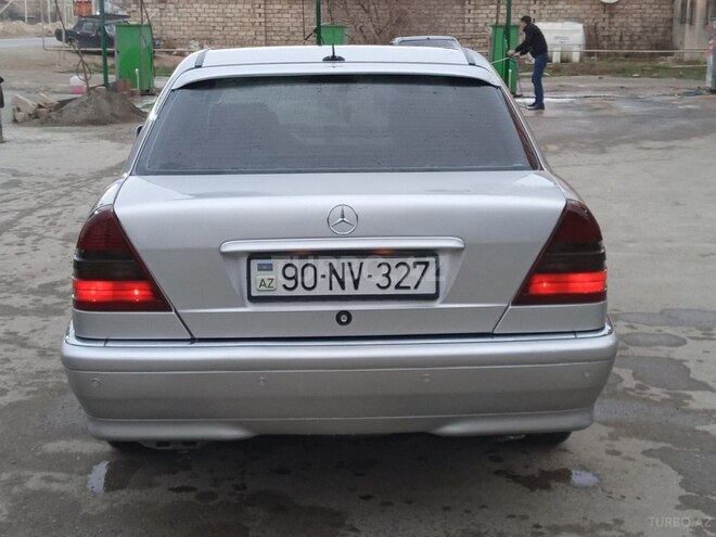 Mercedes C 200 1999, 295,536 km - 2.0 l - Bakı