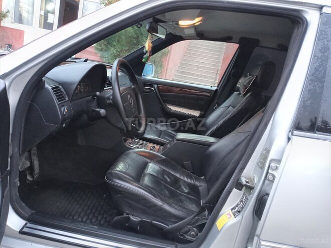Mercedes C 200 1999, 295,536 km - 2.0 l - Bakı