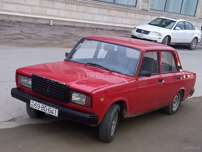 LADA (VAZ) 2107 1983, 83,000 km - 1.6 l - Şirvan