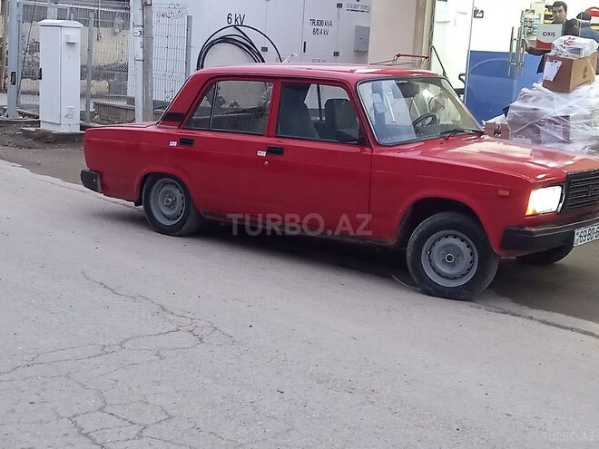LADA (VAZ) 2107 1983, 83,000 km - 1.6 l - Şirvan