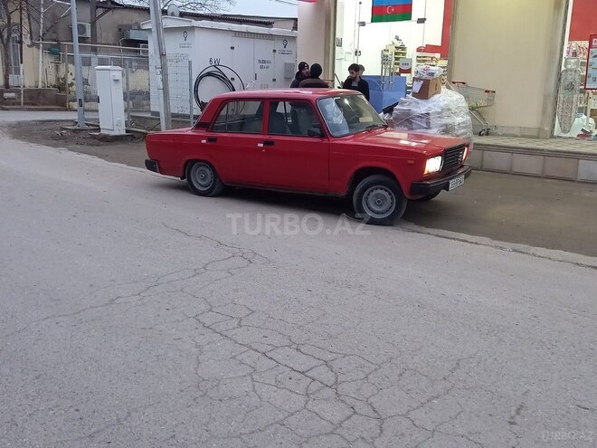 LADA (VAZ) 2107 1983, 83,000 km - 1.6 l - Şirvan