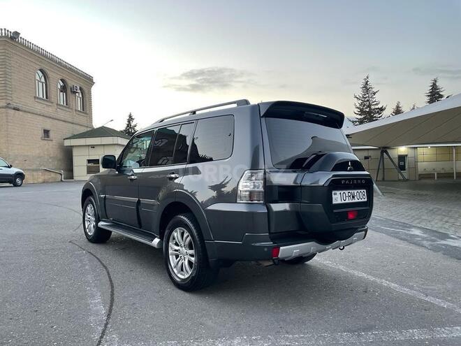 Mitsubishi Pajero 2014, 91,000 km - 3.8 l - Bakı