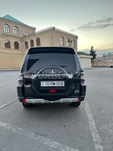 Mitsubishi Pajero 2014, 91,000 km - 3.8 l - Bakı
