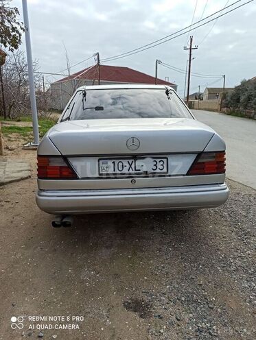 Mercedes E 250 1992, 345,678 km - 2.5 л - Bakı