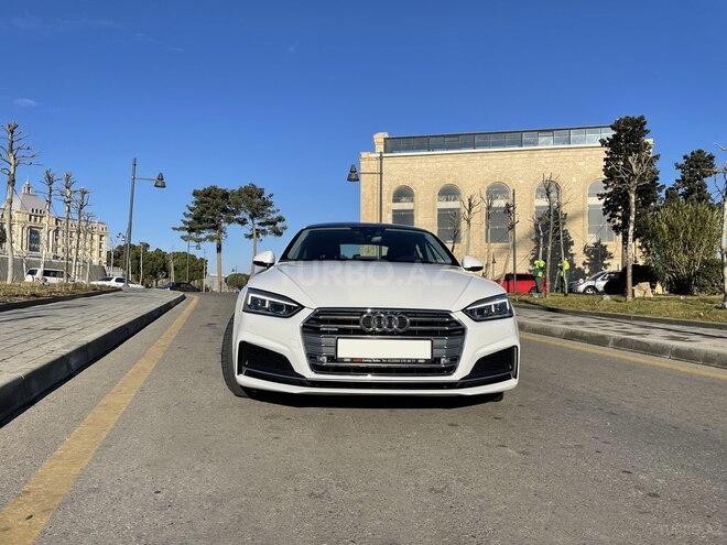 Audi A5 2017, 99,500 km - 2.0 л - Bakı