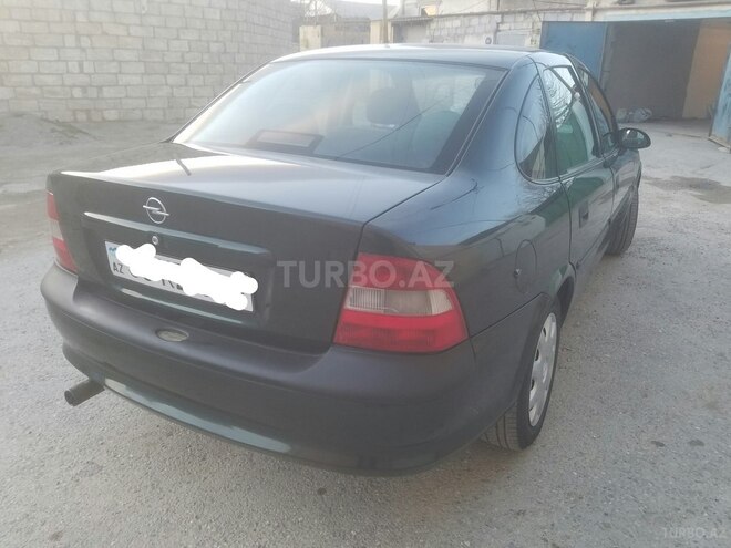 Opel Vectra 1998, 268,000 km - 2.0 l - Sumqayıt