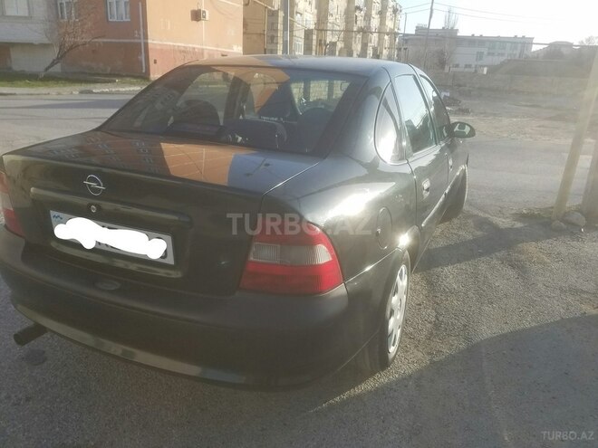Opel Vectra 1998, 268,000 km - 2.0 l - Sumqayıt