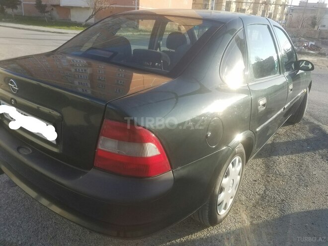Opel Vectra 1998, 268,000 km - 2.0 l - Sumqayıt