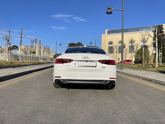 Audi A5 2017, 99,500 km - 2.0 л - Bakı
