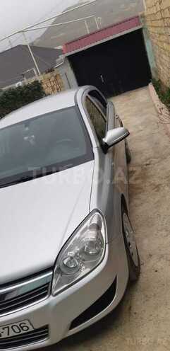 Opel Astra 2008, 205,000 km - 1.3 л - Bakı