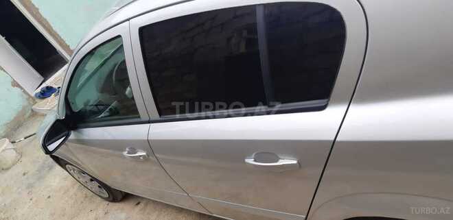 Opel Astra 2008, 205,000 km - 1.3 л - Bakı