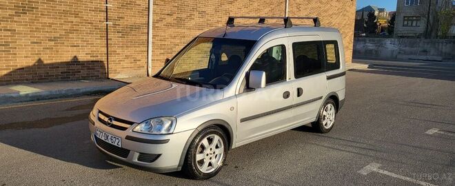 Opel Combo 2006, 250,000 km - 1.4 l - Bakı