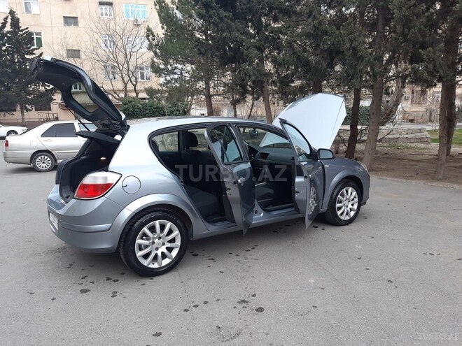 Opel Astra 2004, 168,222 km - 1.4 l - Bakı