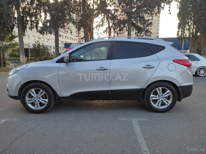 Hyundai ix35 2010, 132,500 km - 2.0 л - Bakı