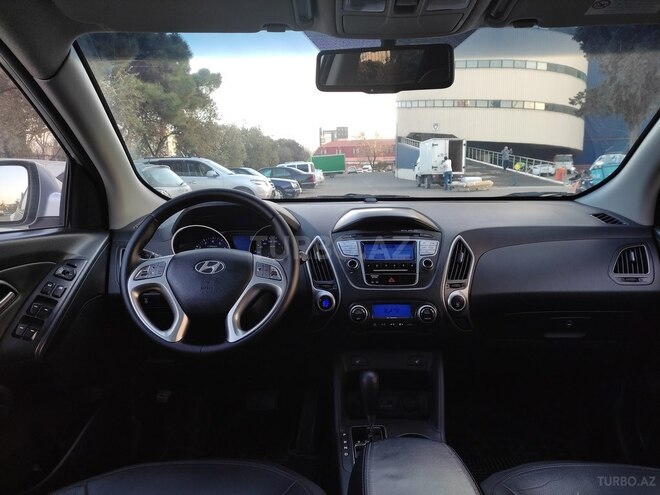 Hyundai ix35 2010, 132,500 km - 2.0 л - Bakı