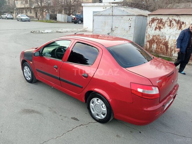 Iran Khodro Runna 2013, 118,000 km - 1.6 l - Bakı