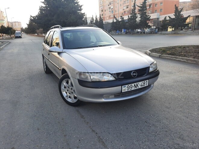 Opel Vectra 1998, 272,000 km - 2.0 l - Sumqayıt