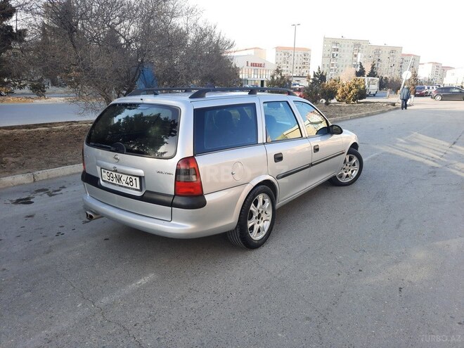 Opel Vectra 1998, 272,000 km - 2.0 l - Sumqayıt