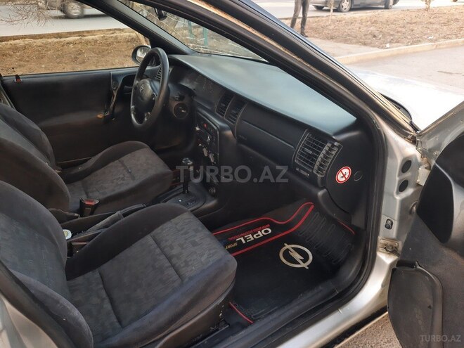 Opel Vectra 1998, 272,000 km - 2.0 l - Sumqayıt