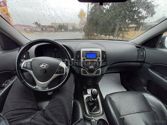 Hyundai i30 2012, 215,000 km - 1.6 l - Şirvan