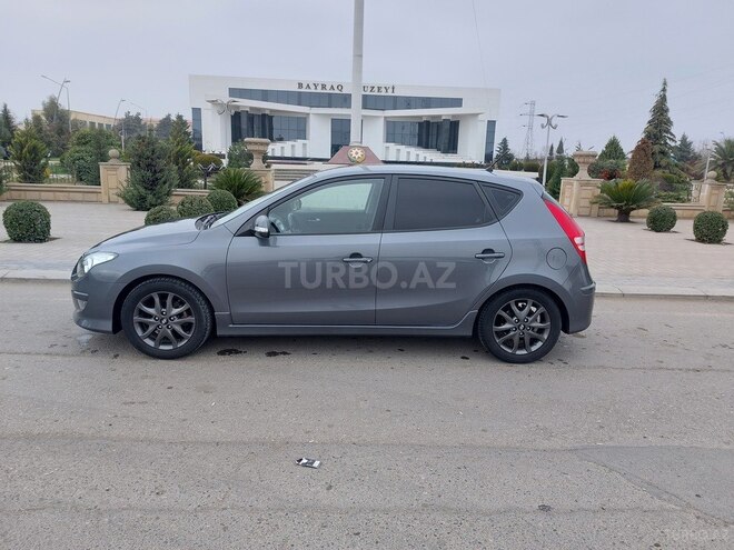 Hyundai i30 2012, 215,000 km - 1.6 l - Şirvan