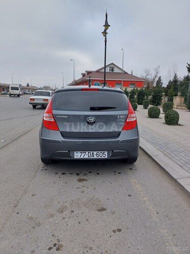 Hyundai i30 2012, 215,000 km - 1.6 l - Şirvan