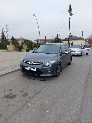 Hyundai i30 2012, 215,000 km - 1.6 l - Şirvan