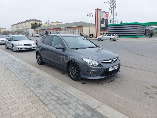 Hyundai i30 2012, 215,000 km - 1.6 l - Şirvan