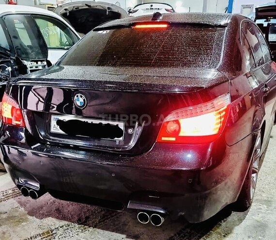 BMW 530 2007, 240,000 km - 3.0 л - Gəncə