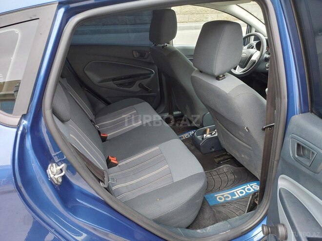 Ford Fiesta 2009, 300,000 km - 1.4 l - Bakı