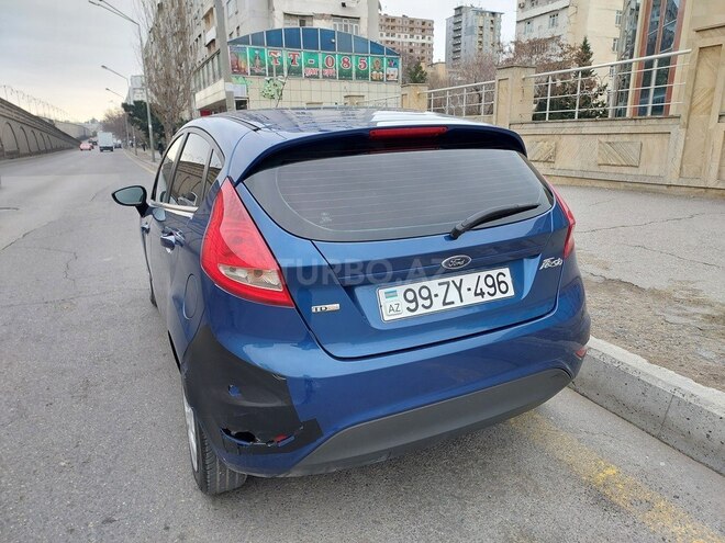 Ford Fiesta 2009, 300,000 km - 1.4 l - Bakı