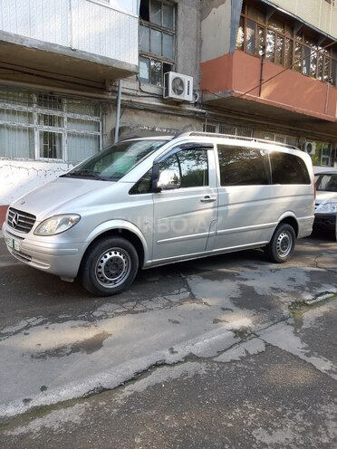 Mercedes Vito 2009, 268,000 km - 2.2 л - Yevlax