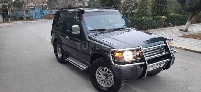 Mitsubishi Pajero 1995, 215,000 km - 2.5 l - Sumqayıt