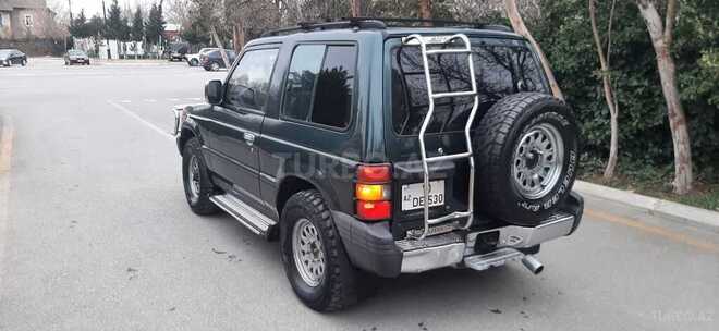 Mitsubishi Pajero 1995, 215,000 km - 2.5 l - Sumqayıt