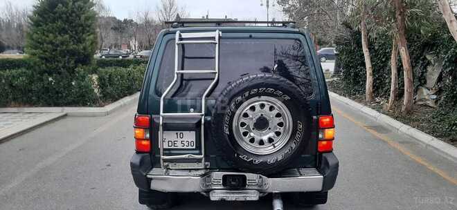 Mitsubishi Pajero 1995, 215,000 km - 2.5 l - Sumqayıt