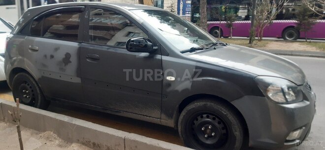 Kia Rio 2009, 360,000 km - 1.5 l - Bakı