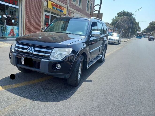 Mitsubishi Pajero 2007, 210,000 km - 3.0 l - Bakı