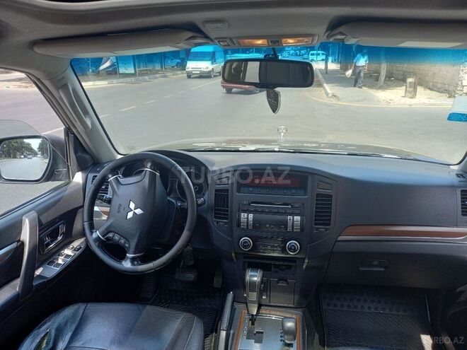 Mitsubishi Pajero 2007, 210,000 km - 3.0 l - Bakı