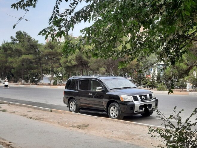 Nissan Armada 2007, 173,000 km - 5.6 l - Sumqayıt